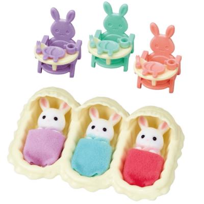 Snow Rabbit Triplets Care Set
